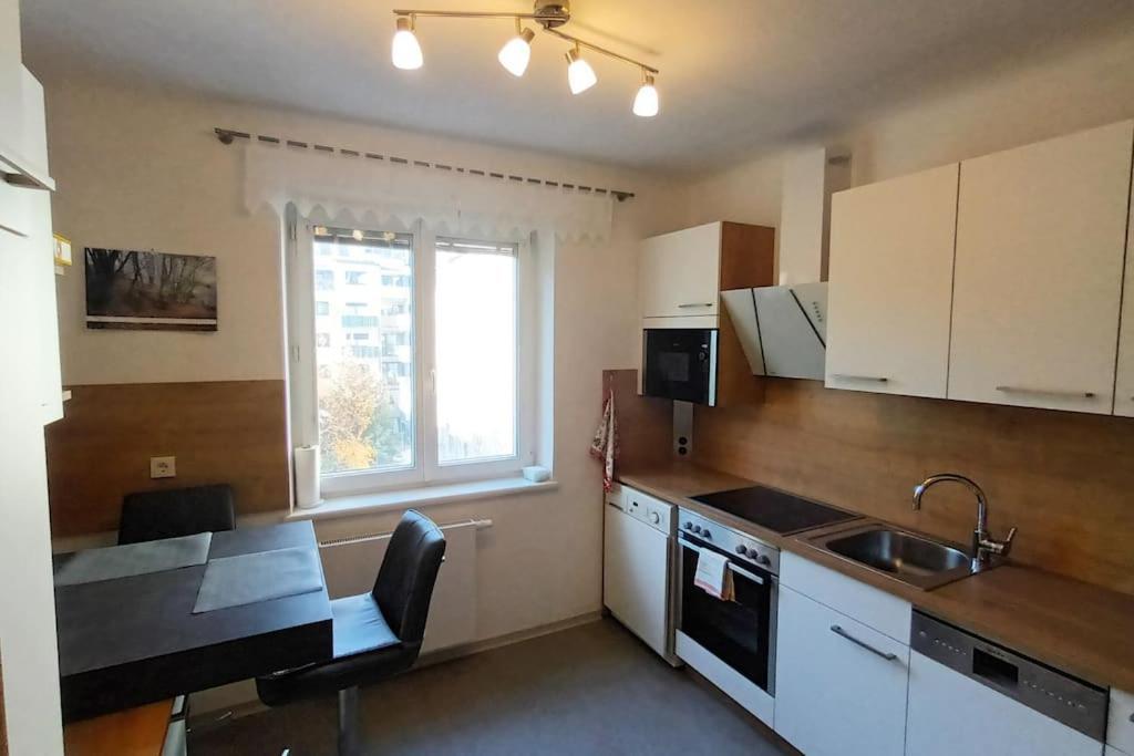 Modernes Apartment In Wien Extérieur photo