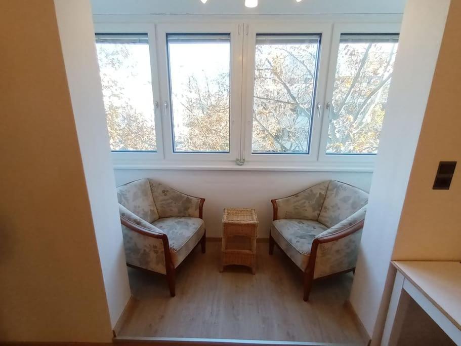 Modernes Apartment In Wien Extérieur photo